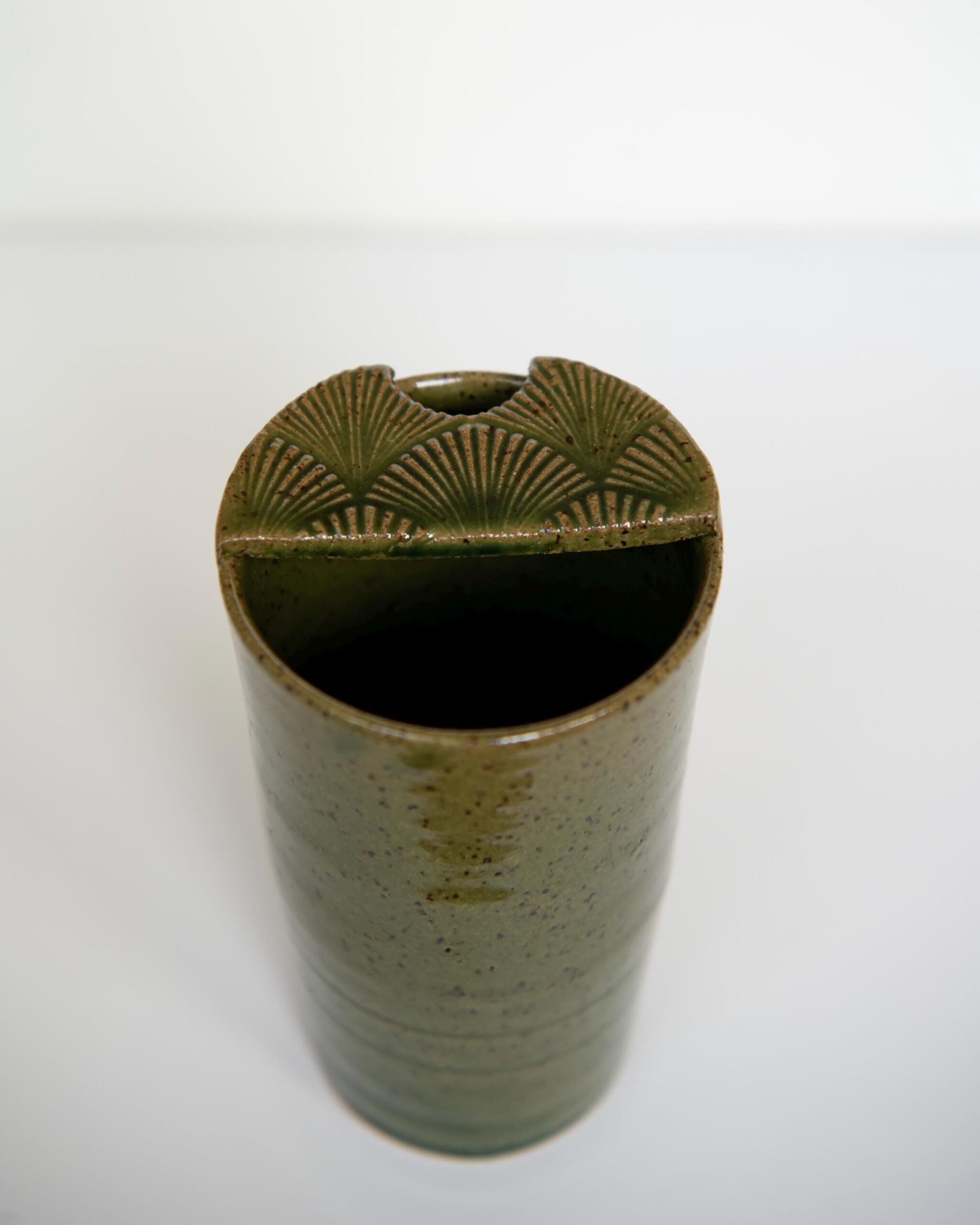 The Libby Travel Mug hand thrown ceramic mug cup Pottery Travel Mug Cup with attached lid fits in cup… - Image 8